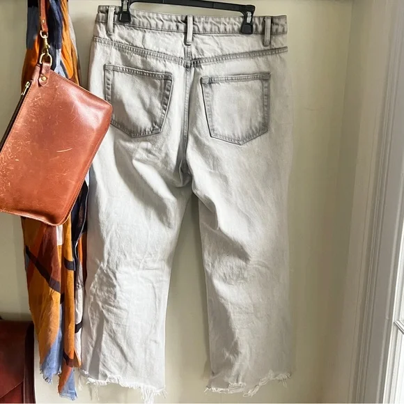Vervet Ripped Distressed Light Grey Washed Crop Cut Off Baggy Jeans 30 - Picture 6 of 14